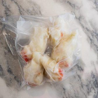 Мясо краба в/м камчатского САЛАТ 300г, ШТ